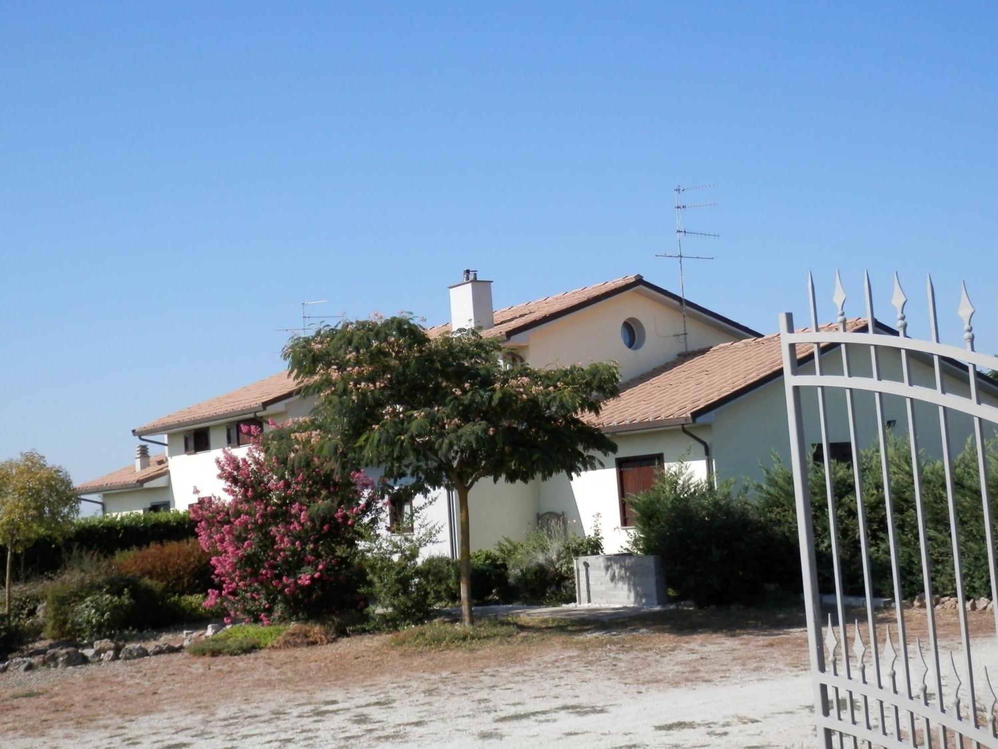 A Viterbo Terme "Casa Vacanze Al Melograno" Apartman Kültér fotó